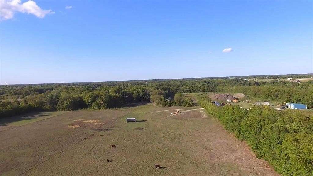 34.485 Acres of Agricultural Land with Home for Sale in Anna, Texas