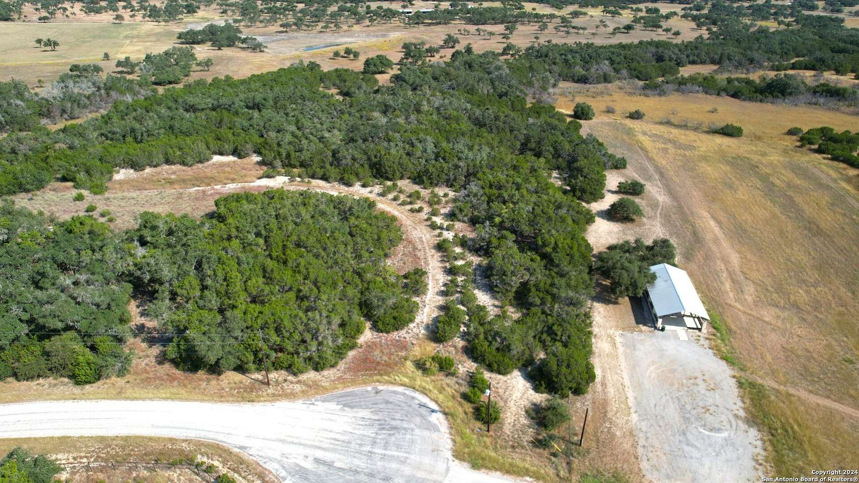 4 Acres of Residential Land for Sale in Spring Branch, Texas