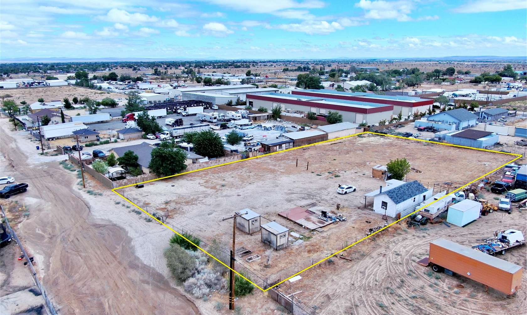 1.27 Acres of Improved Commercial Land for Sale in Lancaster, California