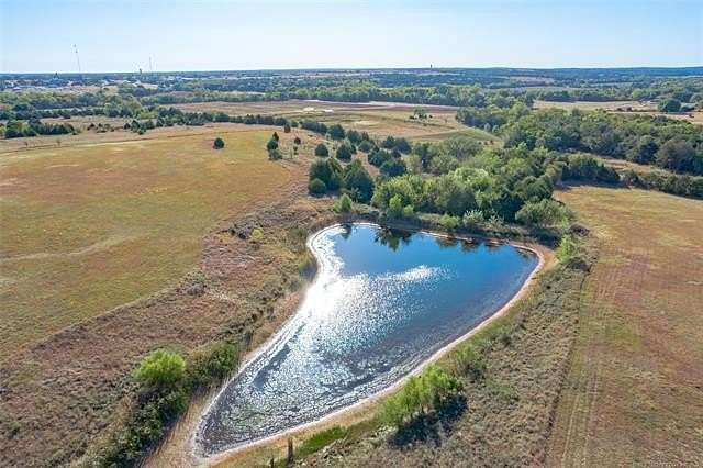 79.74 Acres of Land for Sale in Guthrie, Oklahoma