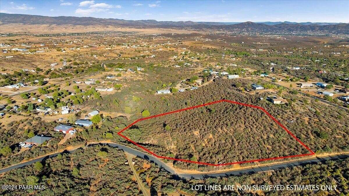 2.61 Acres of Residential Land for Sale in Dewey-Humboldt, Arizona