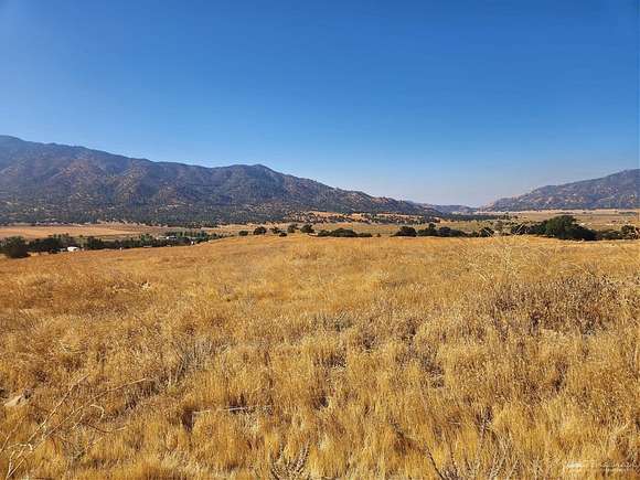 2.59 Acres of Land for Sale in Caliente, California