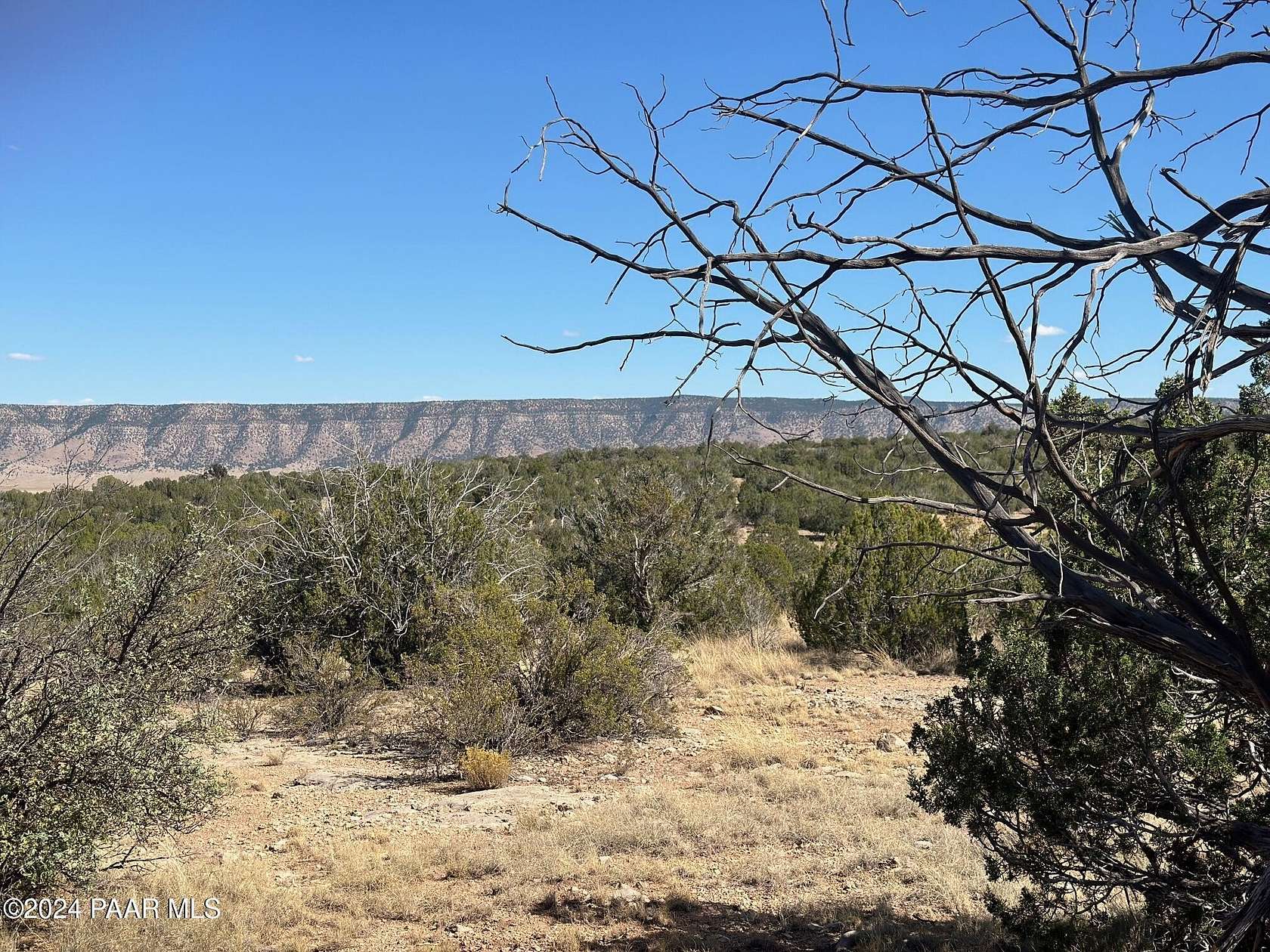 1.38 Acres of Residential Land for Sale in Seligman, Arizona