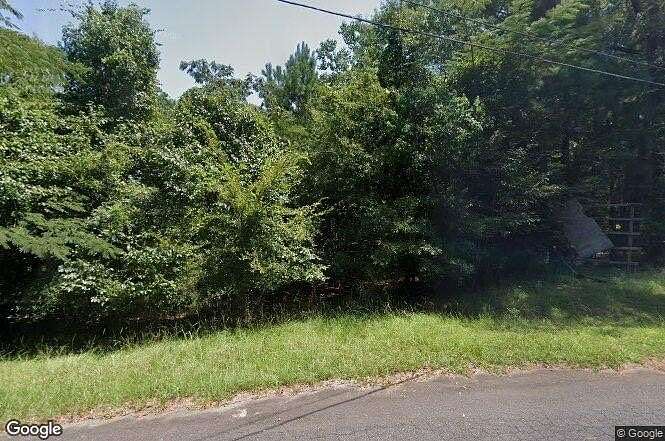 0.7 Acres of Residential Land for Sale in Milledgeville, Georgia