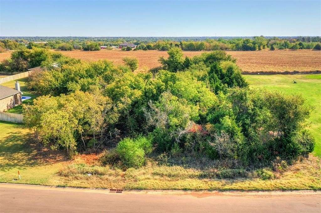 0.836 Acres of Residential Land for Sale in Edmond, Oklahoma