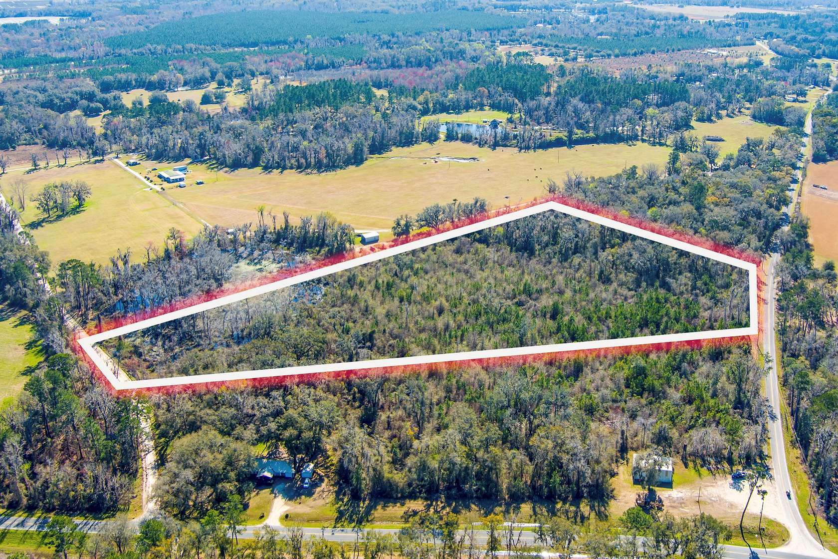 13.8 Acres of Agricultural Land for Sale in Live Oak, Florida