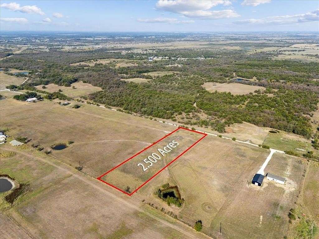 2.5 Acres of Residential Land for Sale in Rice, Texas