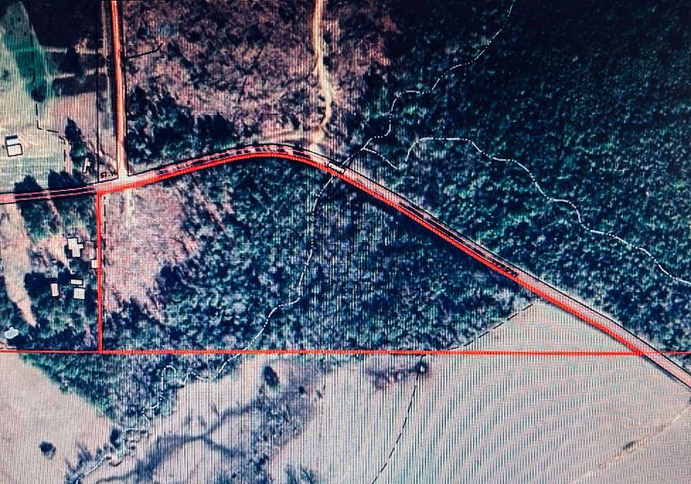 15 Acres of Land for Sale in Castleberry, Alabama