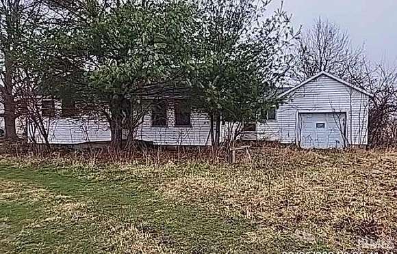 5 Acres of Residential Land with Home for Sale in Plymouth, Indiana