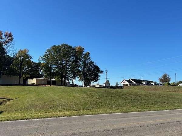 1 Acre of Commercial Land for Sale in New Albany, Mississippi