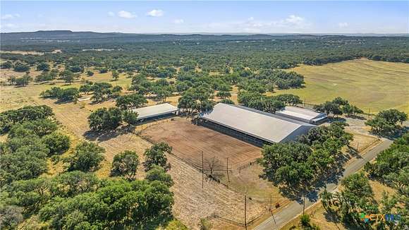 21 Acres of Land for Sale in Round Mountain, Texas