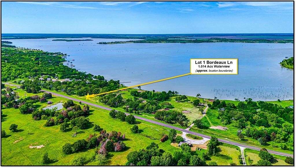 1.014 Acres of Residential Land for Sale in Corsicana, Texas