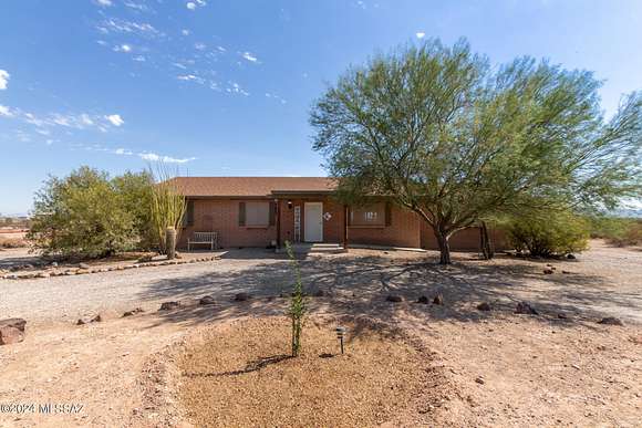 4.13 Acres of Residential Land with Home for Sale in Marana, Arizona