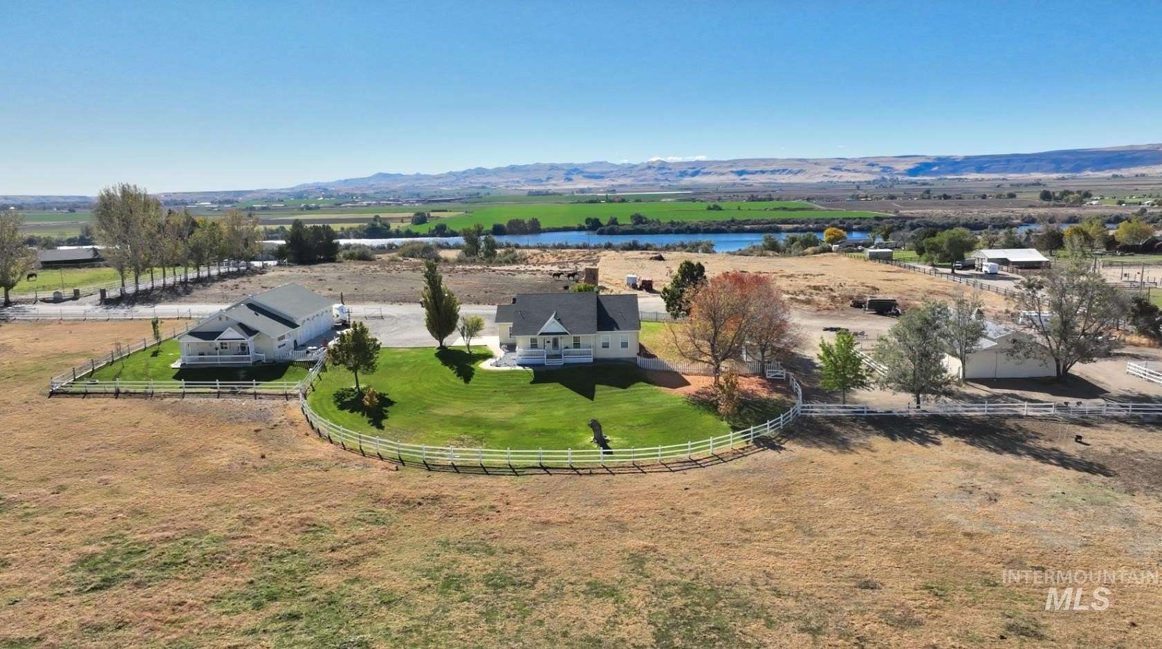 7.25 Acres of Land with Home for Sale in Wilder, Idaho