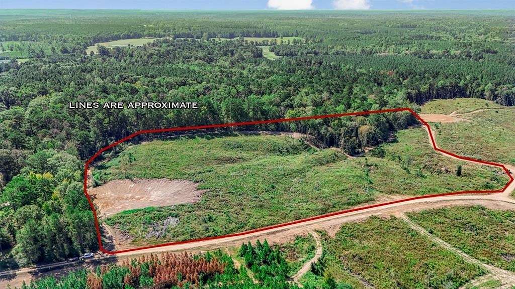 13.4 Acres of Land for Sale in Gloster, Mississippi