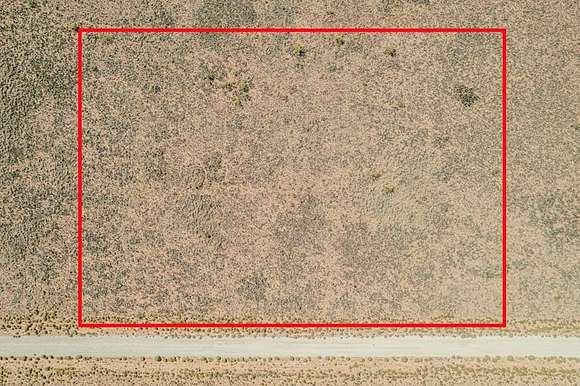 10.01 Acres of Land for Sale in Seminole, Texas