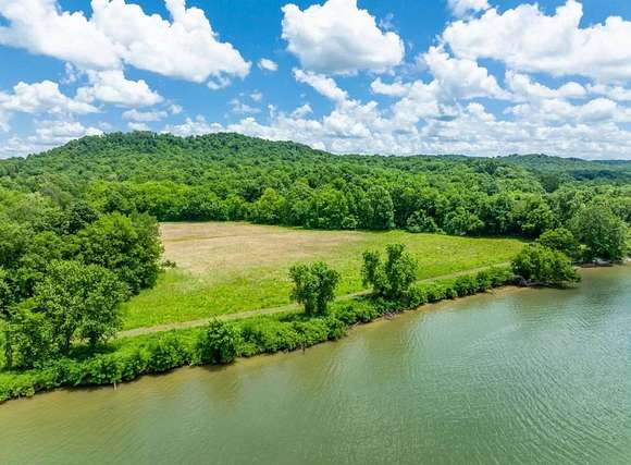 0.84 Acres of Residential Land for Sale in Linden, Tennessee