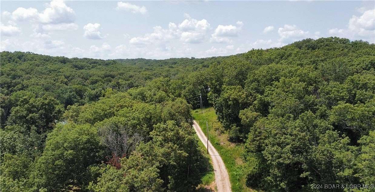 27 Acres of Land for Sale in Lincoln, Missouri