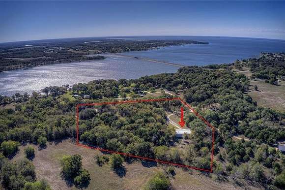 7.757 Acres of Residential Land with Home for Sale in Point, Texas