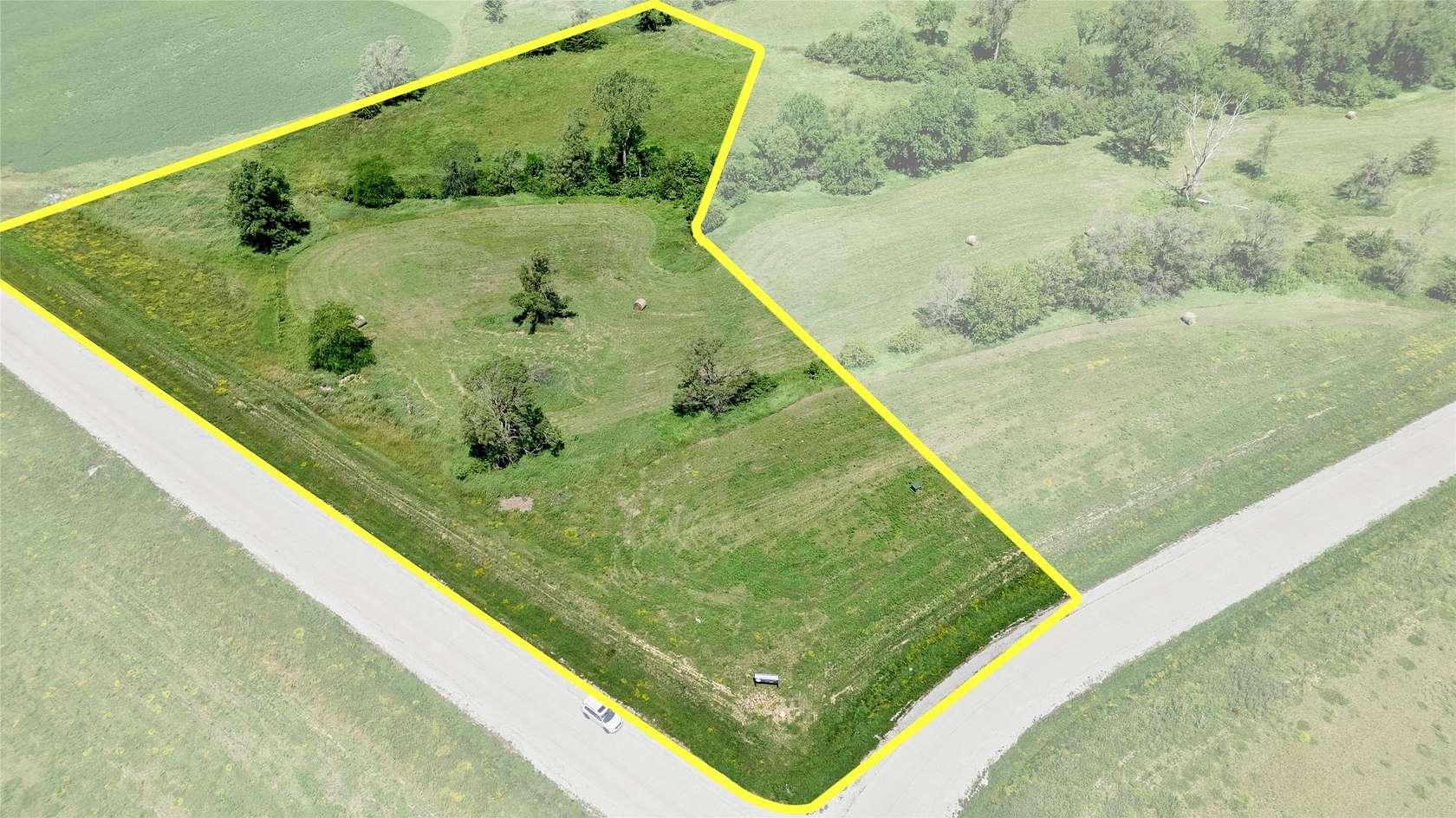 3.76 Acres of Residential Land for Sale in Winterset, Iowa