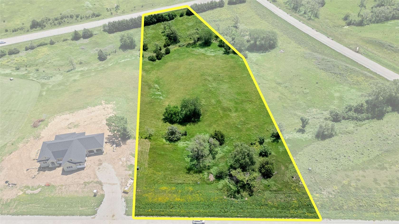 3.57 Acres of Residential Land for Sale in Winterset, Iowa