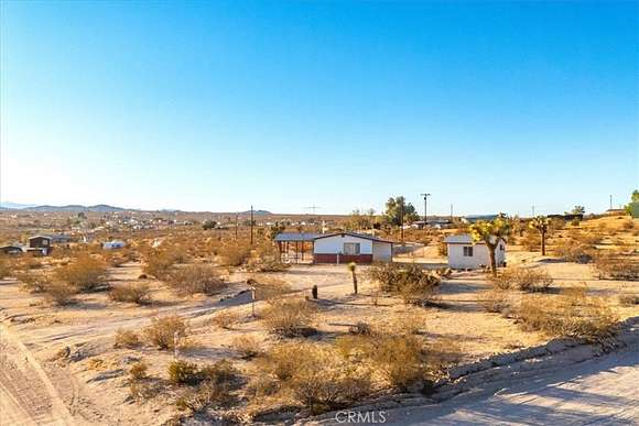 2.5 Acres of Residential Land with Home for Sale in Joshua Tree, California