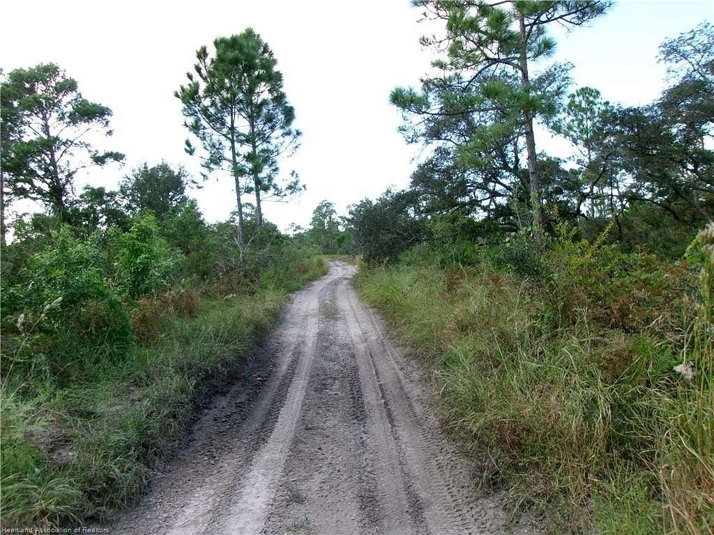 0.5 Acres of Residential Land for Sale in Sebring, Florida