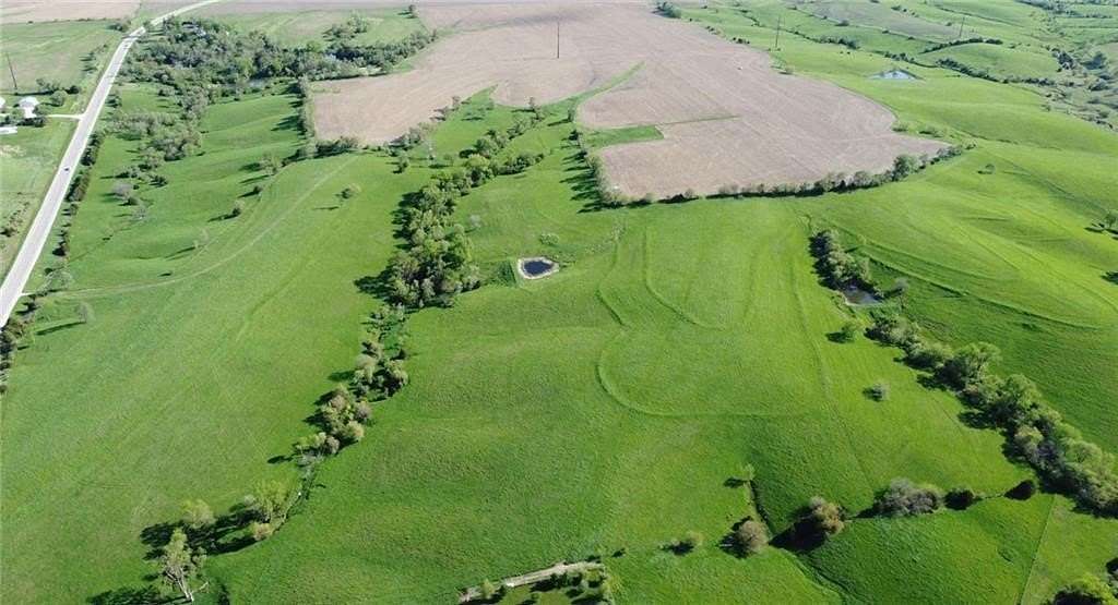 3.15 Acres of Residential Land for Sale in Winterset, Iowa