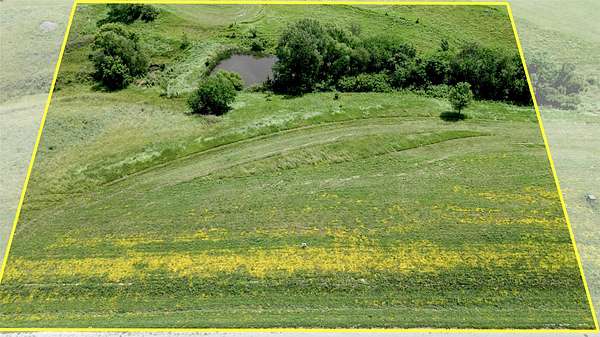 4.19 Acres of Residential Land for Sale in Winterset, Iowa