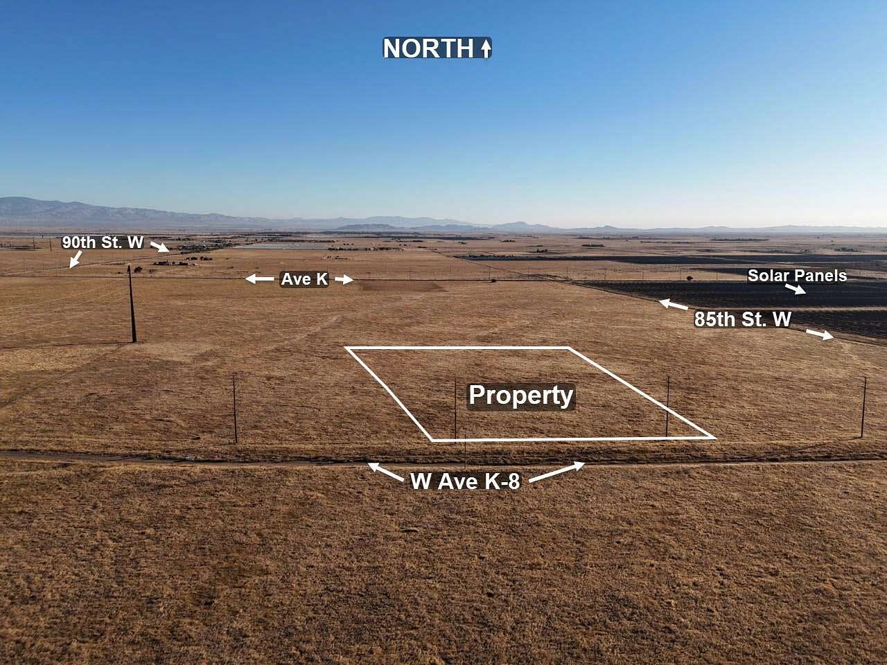 4.854 Acres of Land for Sale in Lancaster, California