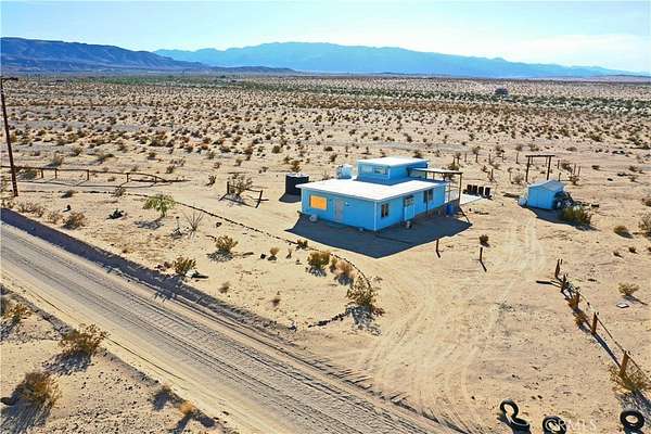5 Acres of Residential Land with Home for Sale in Twentynine Palms, California