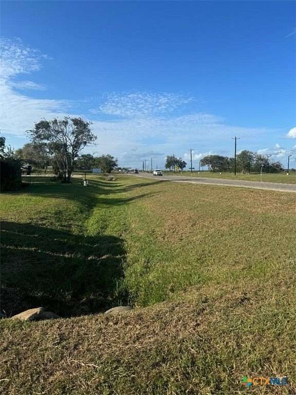 0.4 Acres of Improved Residential Land for Sale in Port Lavaca, Texas