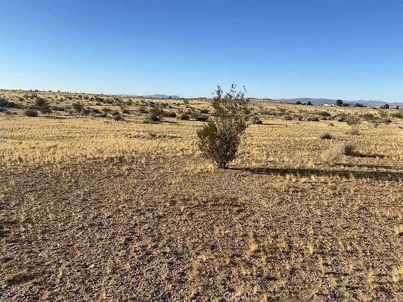 5 Acres of Residential Land for Sale in Hinkley, California