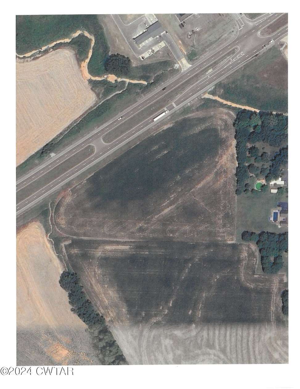 6.89 Acres of Land for Sale in Medina, Tennessee