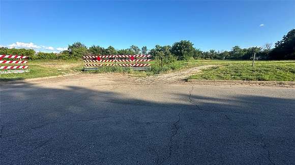 2 Acres of Land for Sale in Fort Worth, Texas