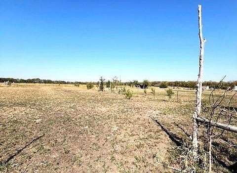 2.186 Acres of Residential Land for Sale in Trenton, Texas