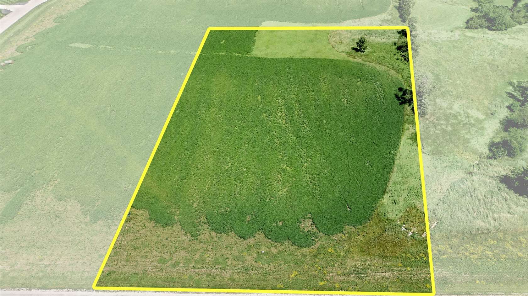 3 Acres of Residential Land for Sale in Winterset, Iowa