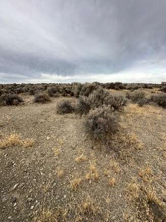 1.05 Acres of Residential Land for Sale in Christmas Valley, Oregon