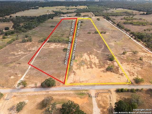 10.75 Acres of Land for Sale in La Vernia, Texas