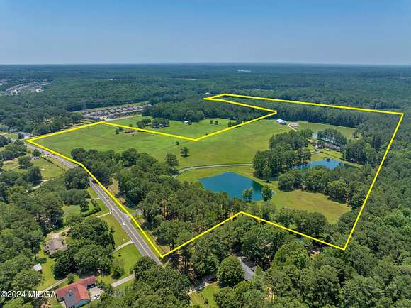 117.34 Acres of Agricultural Land with Home for Sale in Hampton, Georgia