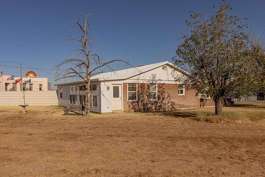 2.75 Acres of Residential Land with Home for Sale in Midland, Texas