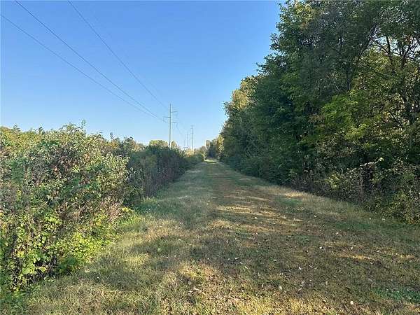 3 Acres of Residential Land for Sale in Country Club, Missouri