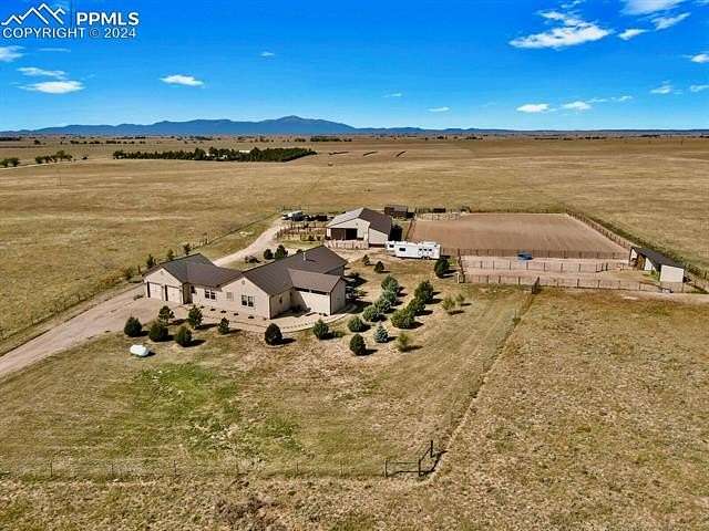 40 Acres of Land with Home for Sale in Calhan, Colorado