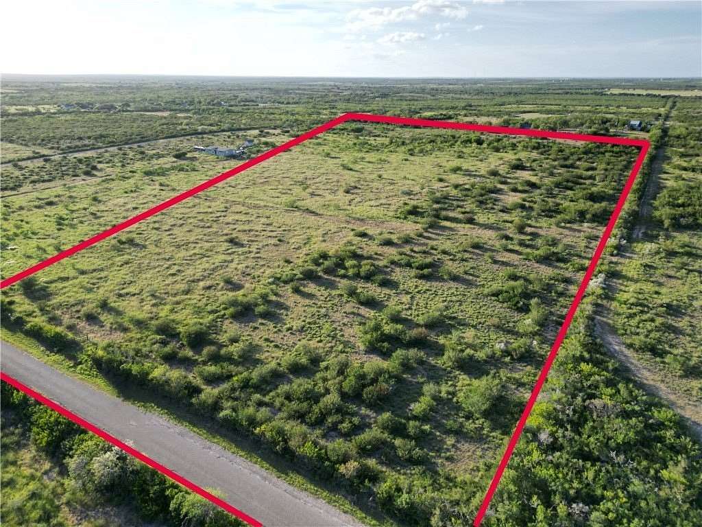 10.5 Acres of Land for Sale in Orange Grove, Texas