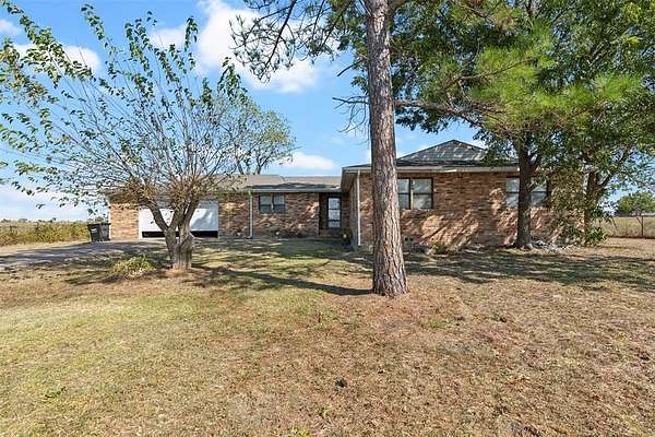 6 Acres of Land with Home for Sale in Royse City, Texas