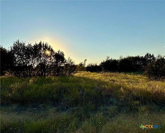 5.001 Acres of Residential Land for Sale in Gatesville, Texas