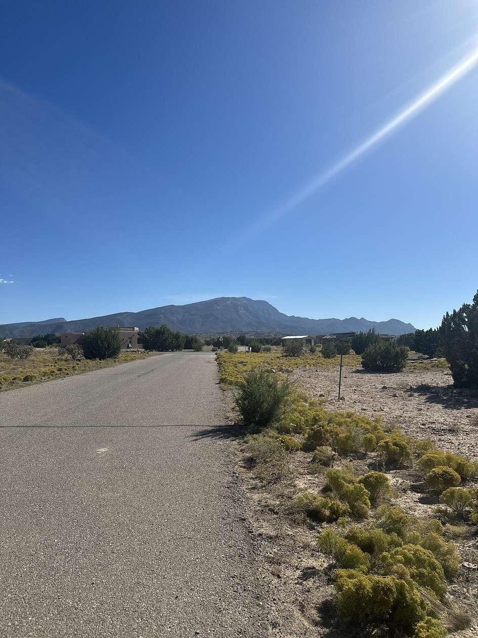 1 Acre of Residential Land for Sale in Placitas, New Mexico