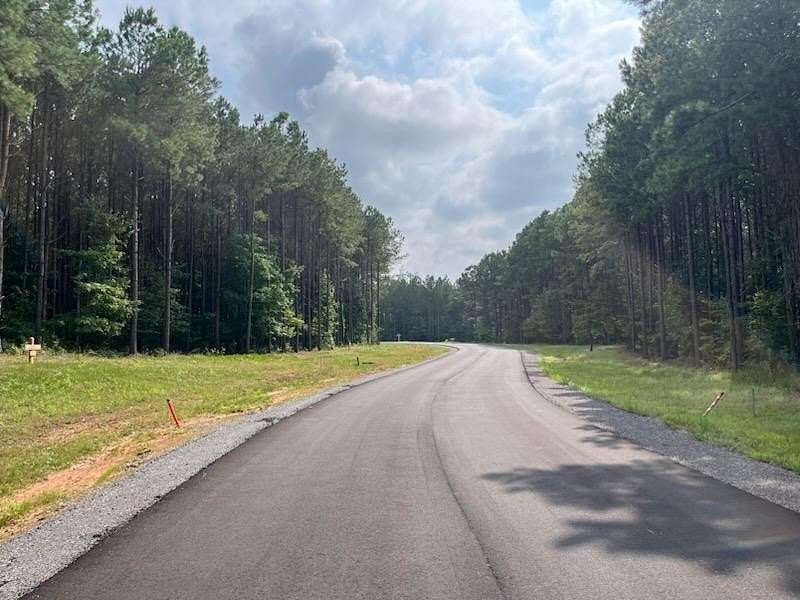 0.8 Acres of Residential Land for Sale in Jasper, Tennessee