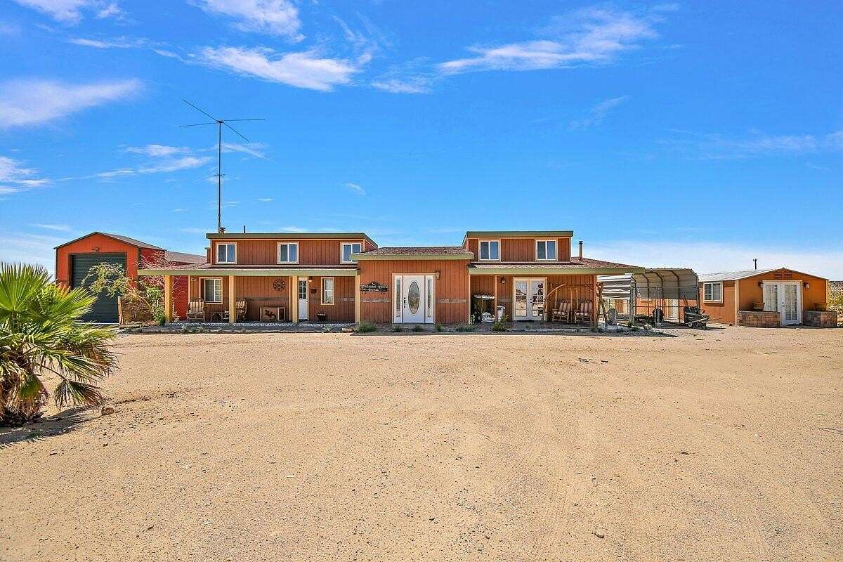 7.5 Acres of Residential Land with Home for Sale in Twentynine Palms, California