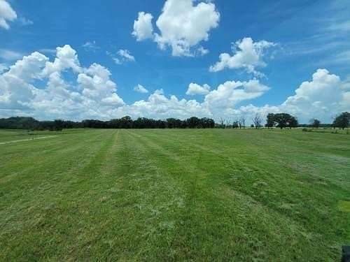 5.01 Acres of Residential Land for Sale in Athens, Texas